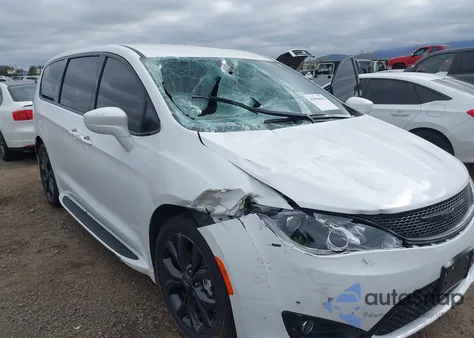 2019 Chrysler Pacifica Touring Plus from USA, damaged, VIN 2C4RC1FG4KR738580